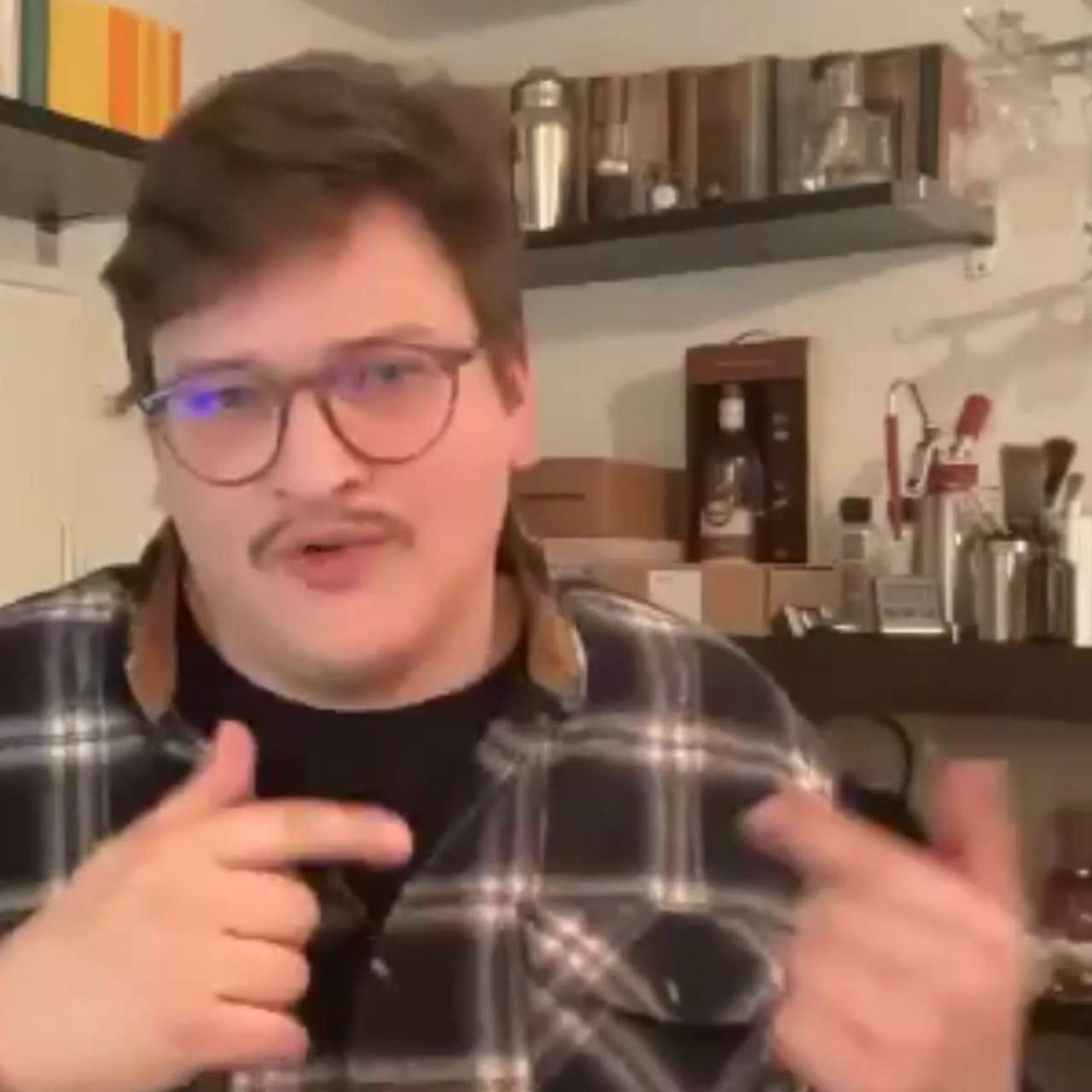 Dustin Hanselka